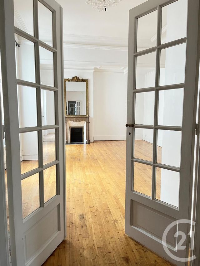 Appartement F2 à vendre - 2 pièces - 51.0 m2 - PARIS - 75017 - ILE-DE-FRANCE - Century 21 Alpha Hoche