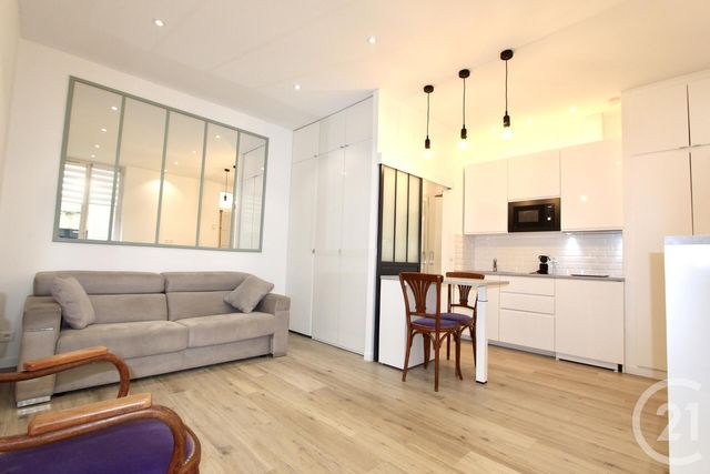 Appartement F1 à louer - 1 pièce - 23.0 m2 - PARIS - 75008 - ILE-DE-FRANCE - Century 21 Alpha Hoche