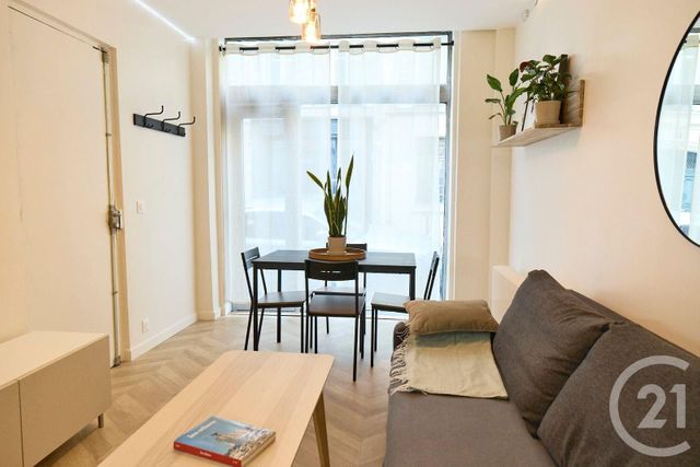 Appartement F3 à vendre - 3 pièces - 40.14 m2 - PARIS - 75017 - ILE-DE-FRANCE - Century 21 Alpha Hoche